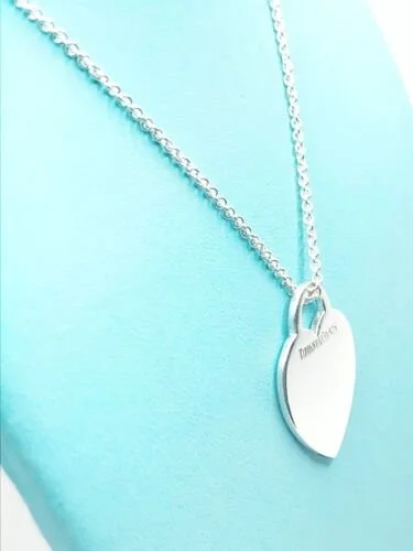 Tiffany & Co. Sterling Silver Heart Tag with Link Necklace 19